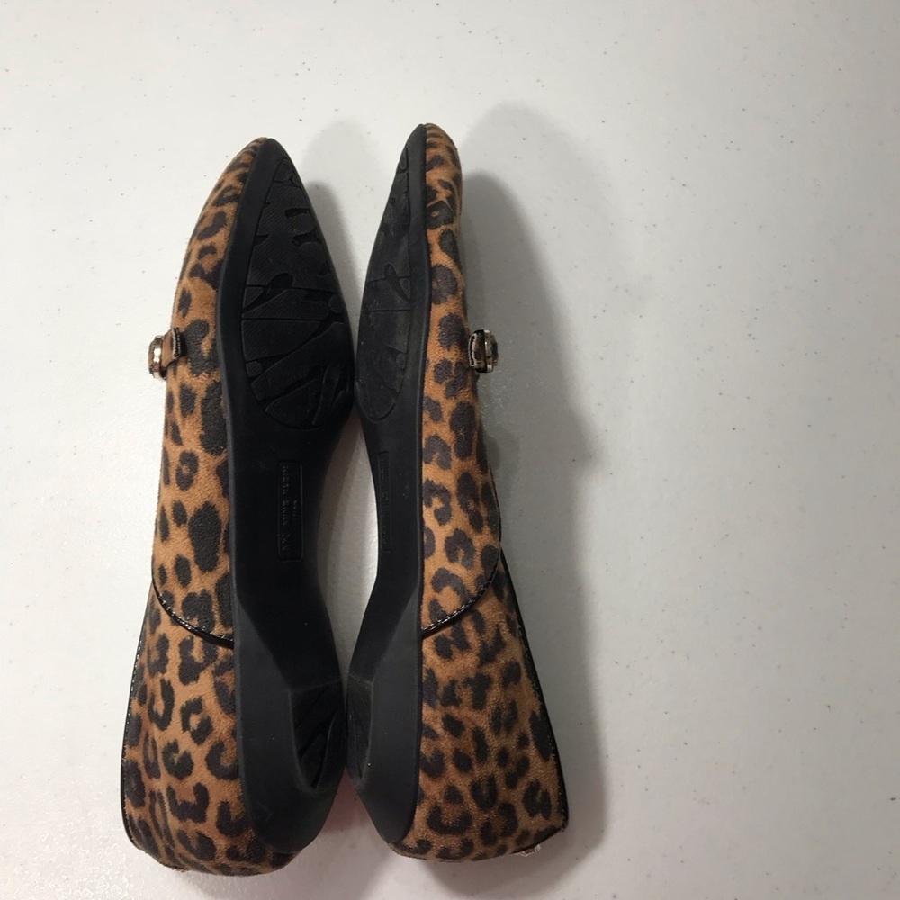 Anne Klein Maryjane Animal Print Flats with Buckle Size 7.5M SB-03 - Picture 8 of 8